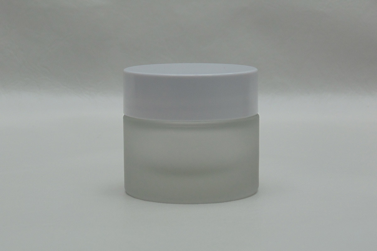 Tarro vidrio transparente, topacio y matizado 30 y 50 ml con tapa blanca y  negra con obturador plástico blanco - Envases Fuste